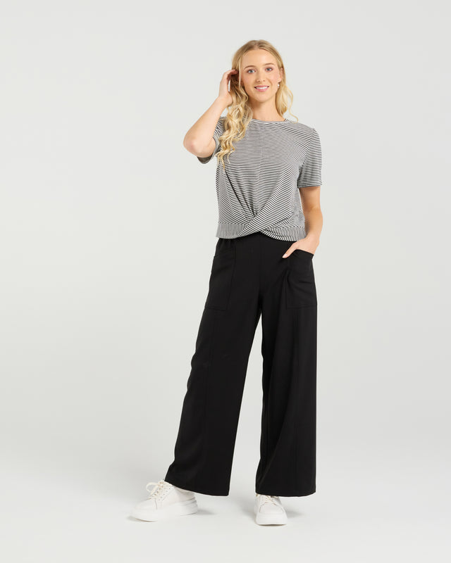 Twist Tee | Mono | Et Alia