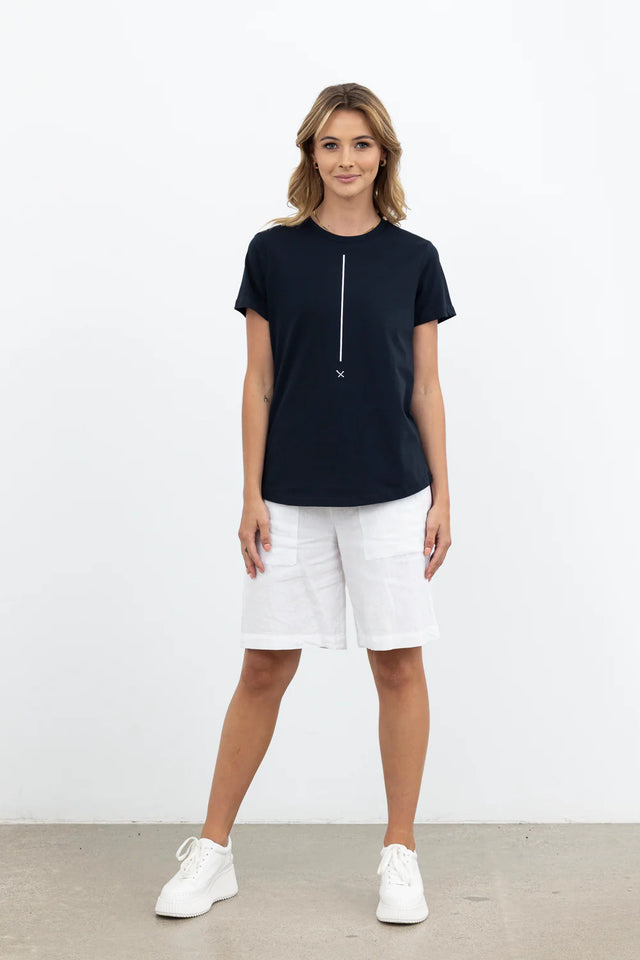 Scene Stealer Tee | Black | XLab