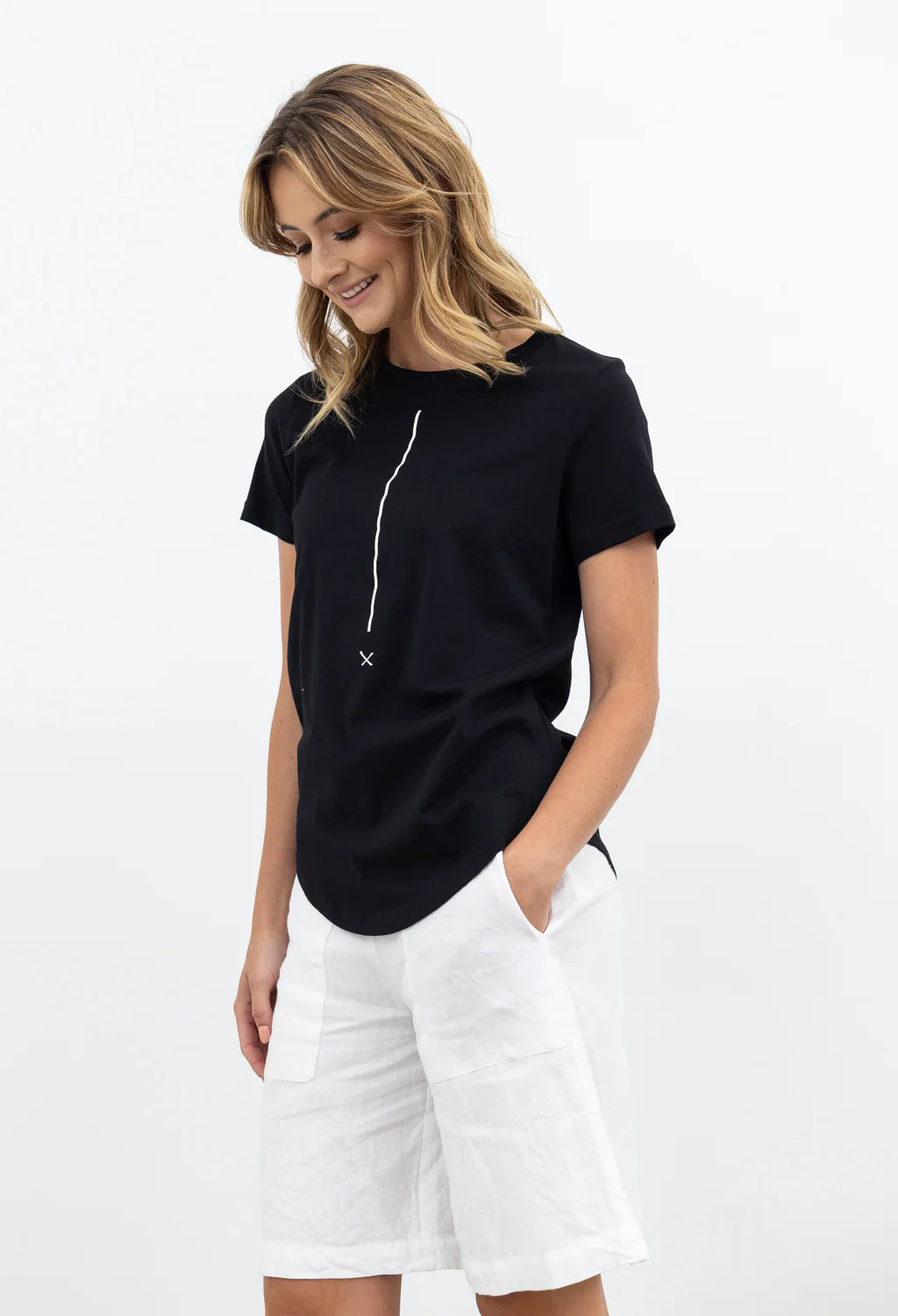 Scene Stealer Tee | Black | XLab