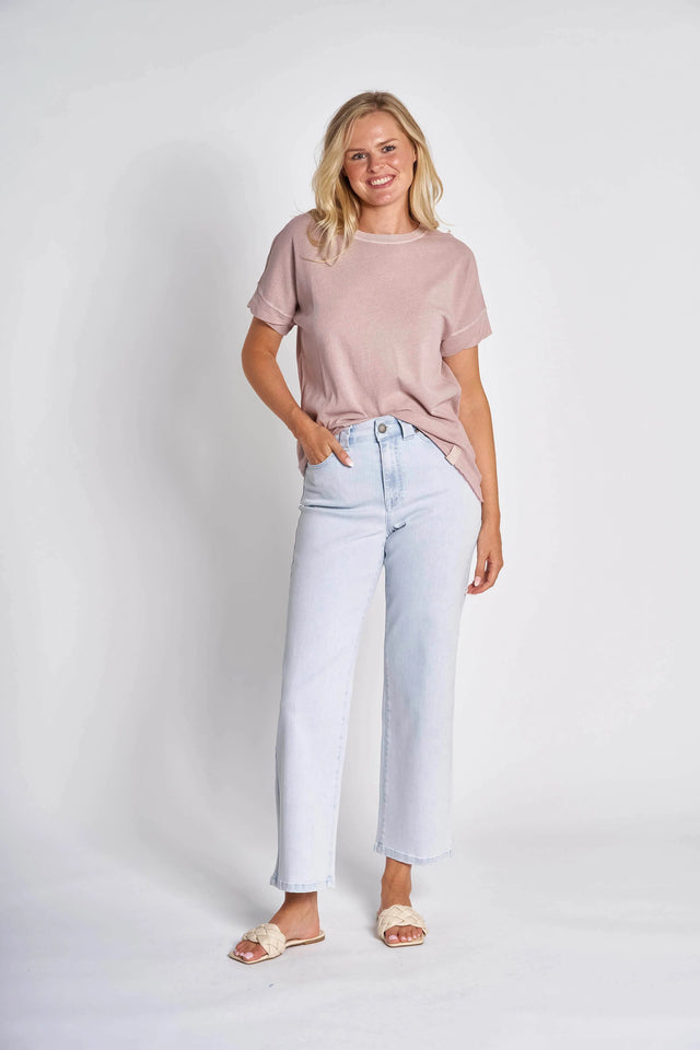 Rahel Tee | Zhrill