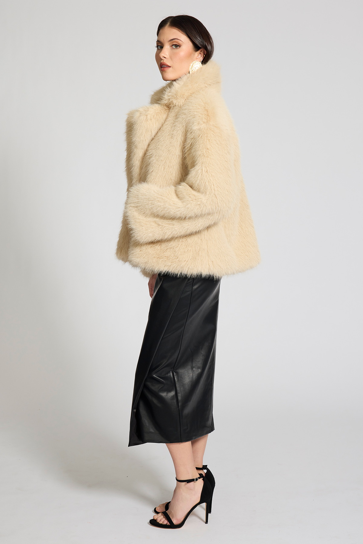 Gracia Fur Jacket | Honey & Beau