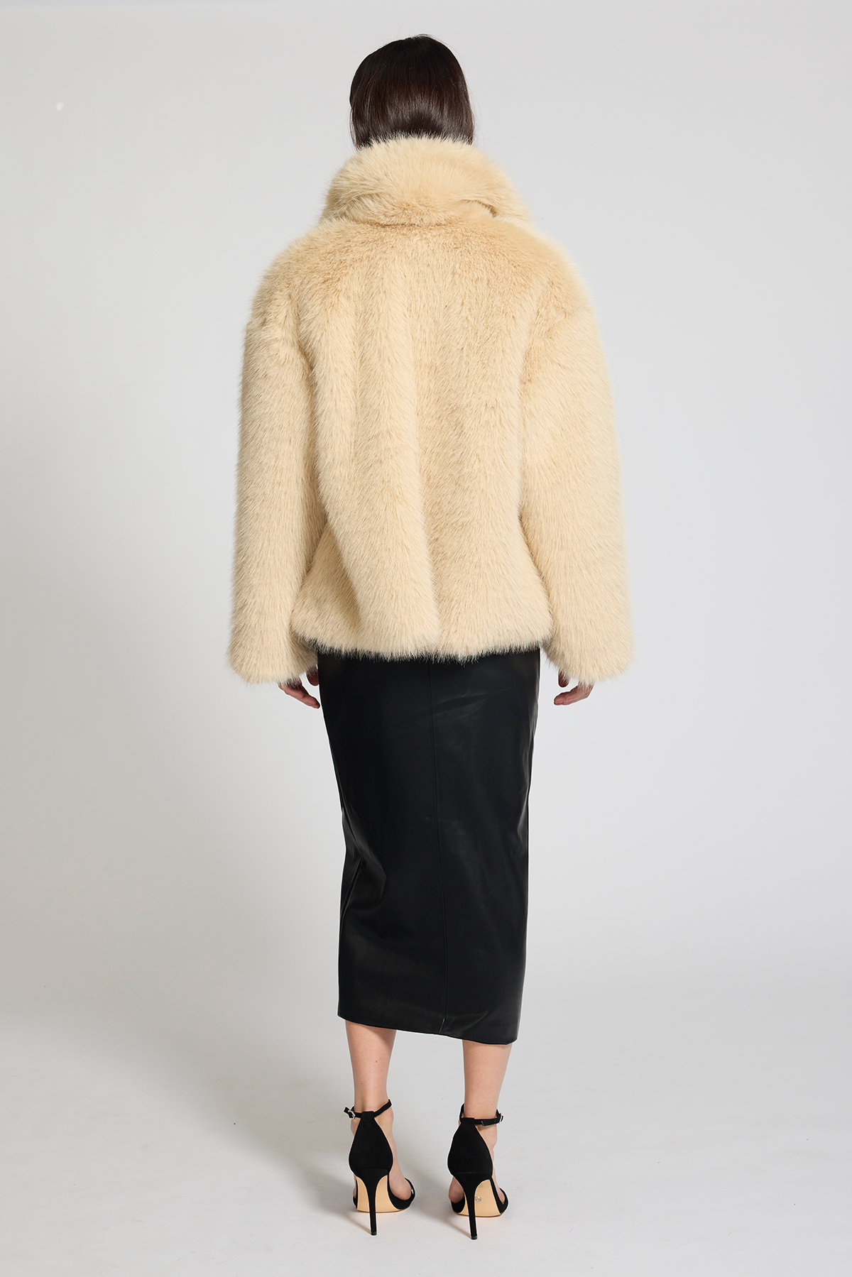 Gracia Fur Jacket | Honey & Beau