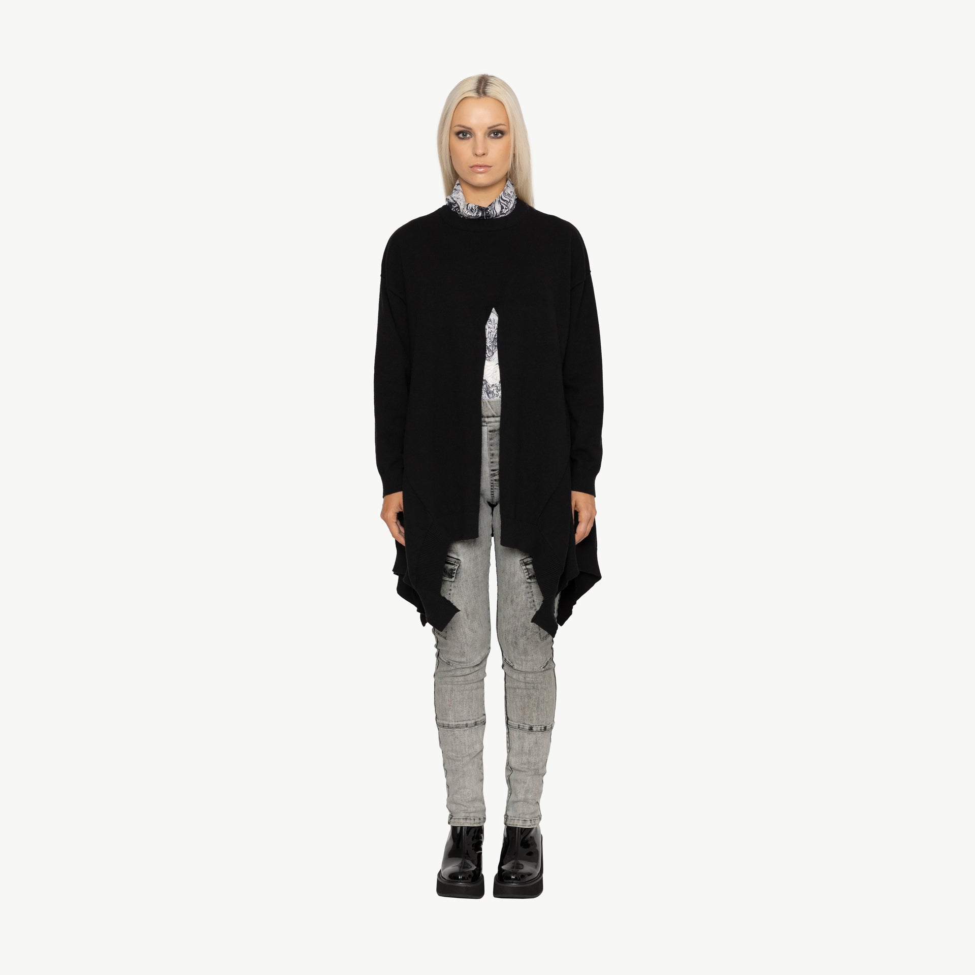 Ender Tunic | Black | Bone & Arrow