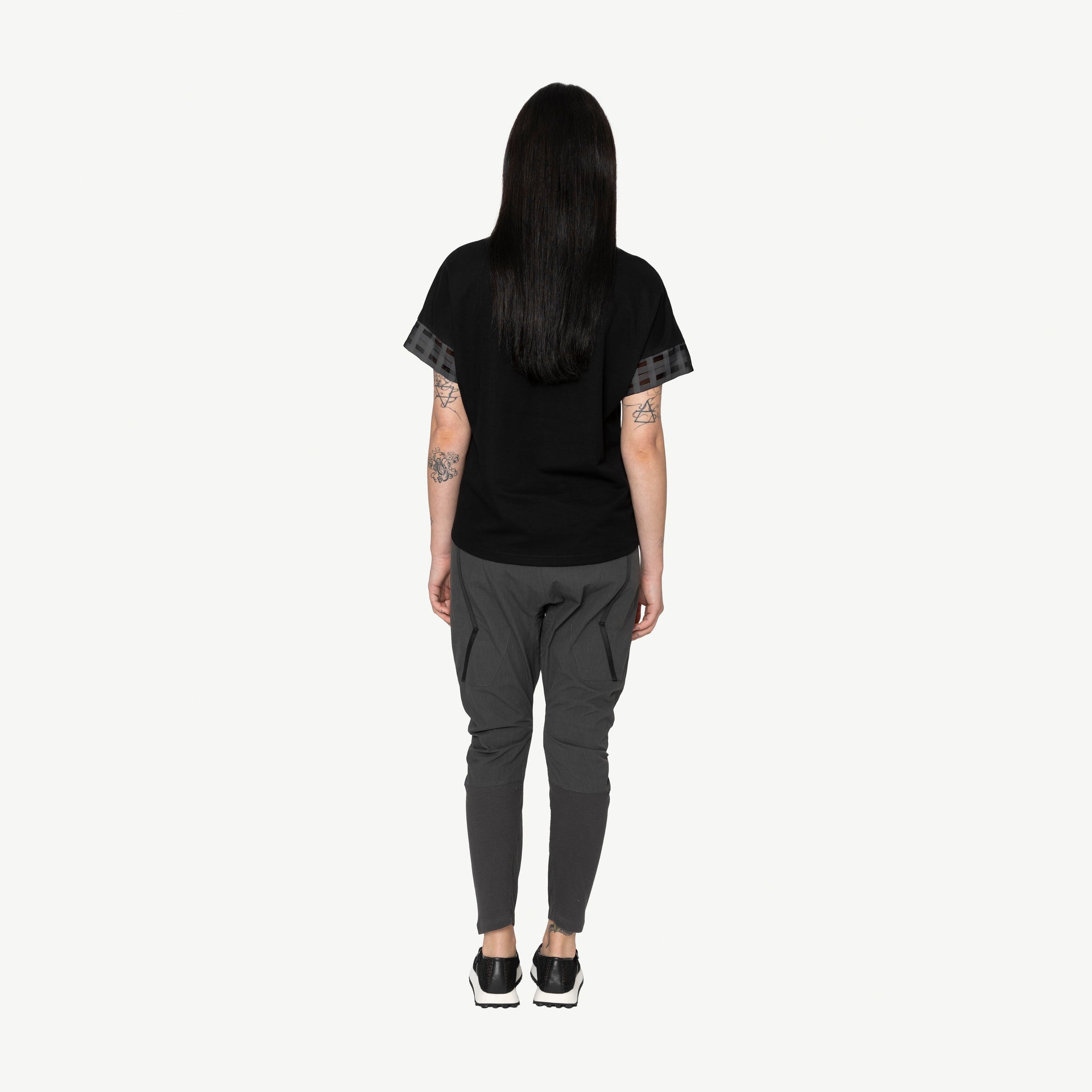 Aeris Top | Black | Bone & Arrow