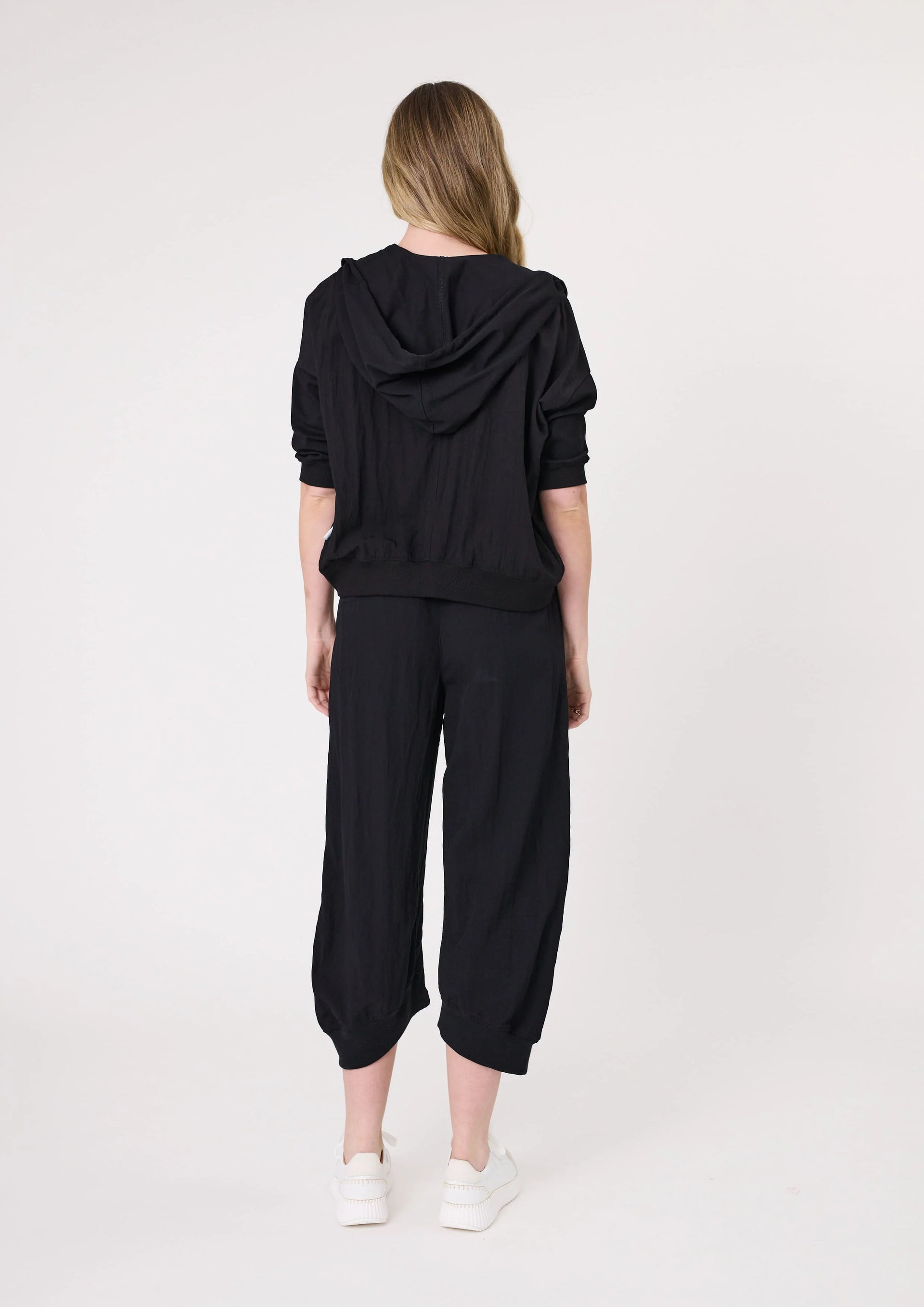 Larissa Pant | Black | Lemontree