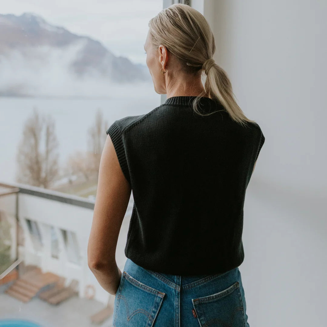 Chloe Knit Vest | Moke