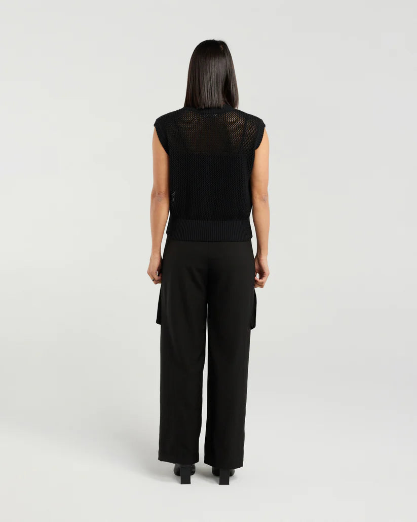 Debbie Vest | Black | Et Alia