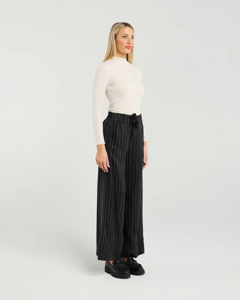Chole Pant | Noir Pinstripe | Et Alia