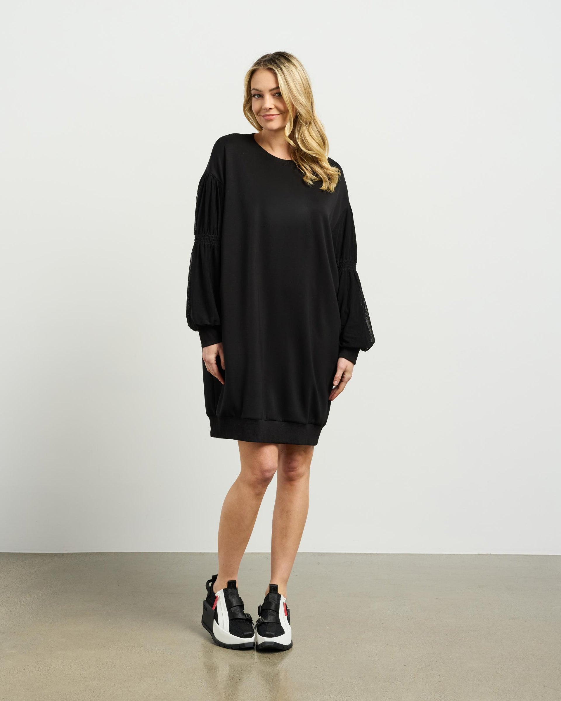 Mia Sweater Dress | Black | Et Alia