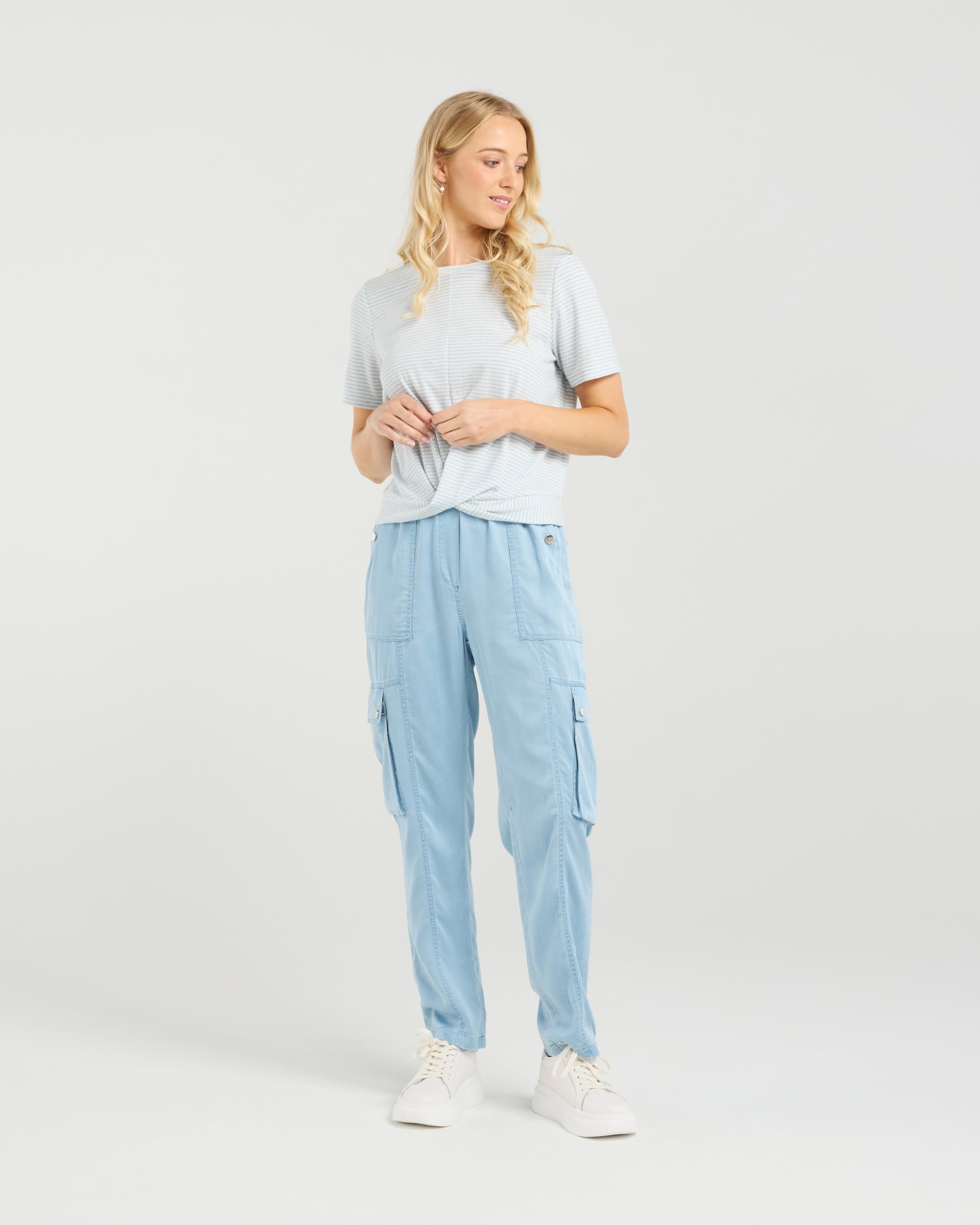 Twist Tee | Sky | Et Alia