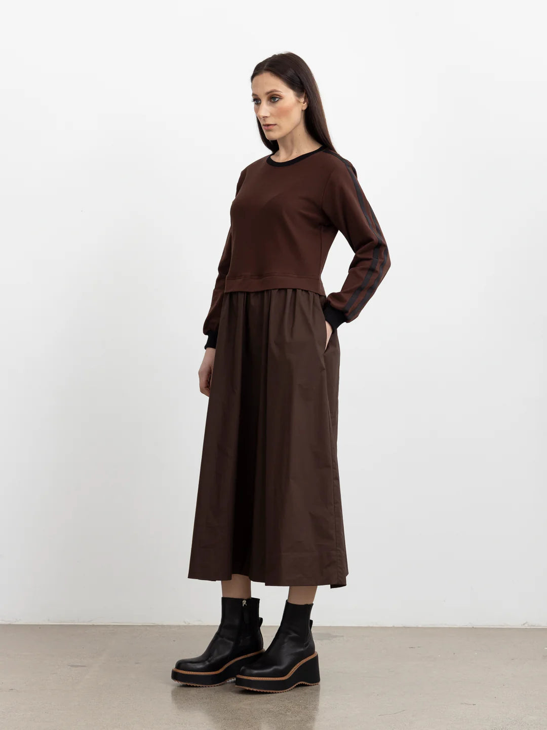 Frost Noir Dress | Brown | XLab