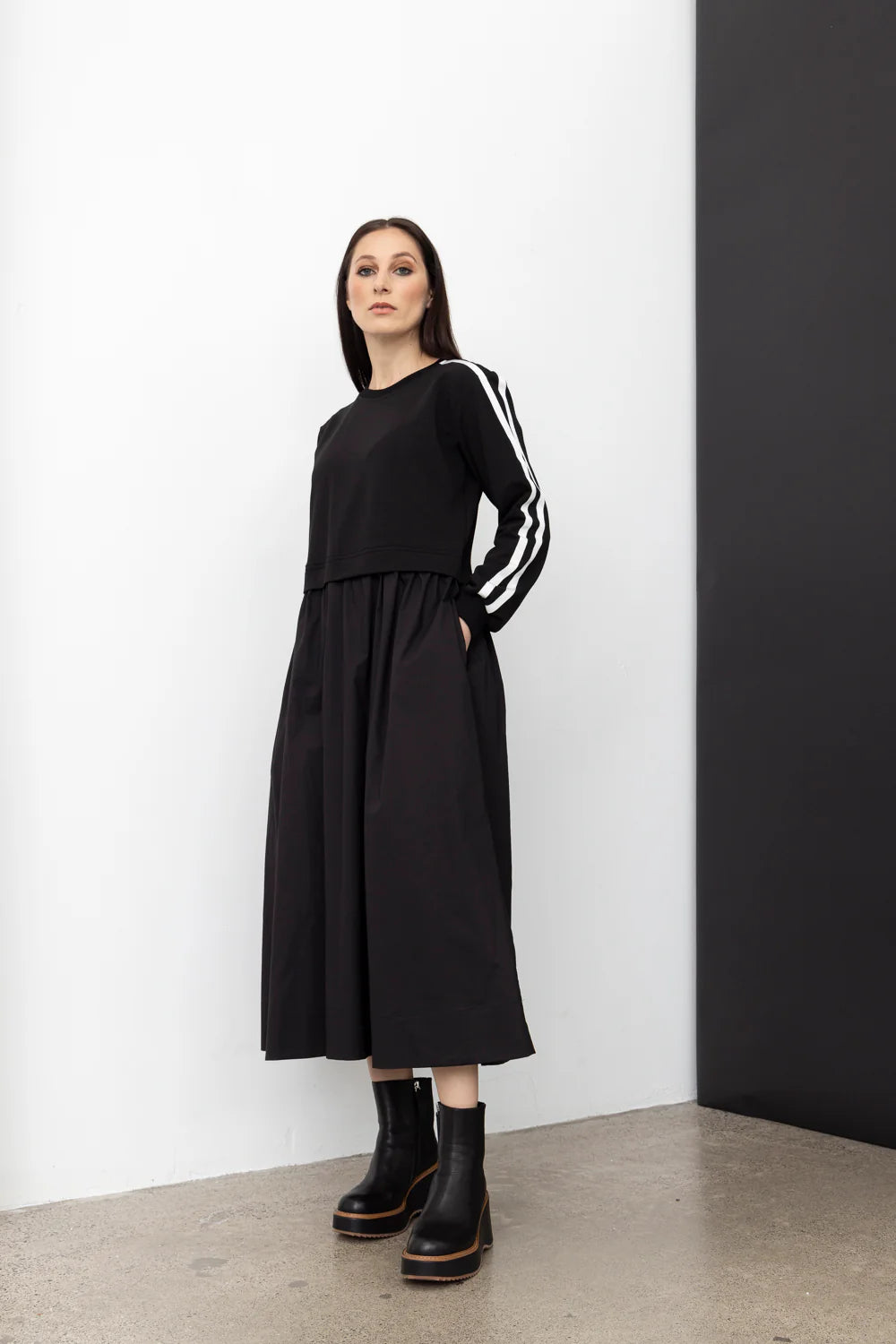 Frost Noir Dress | Black | XLab