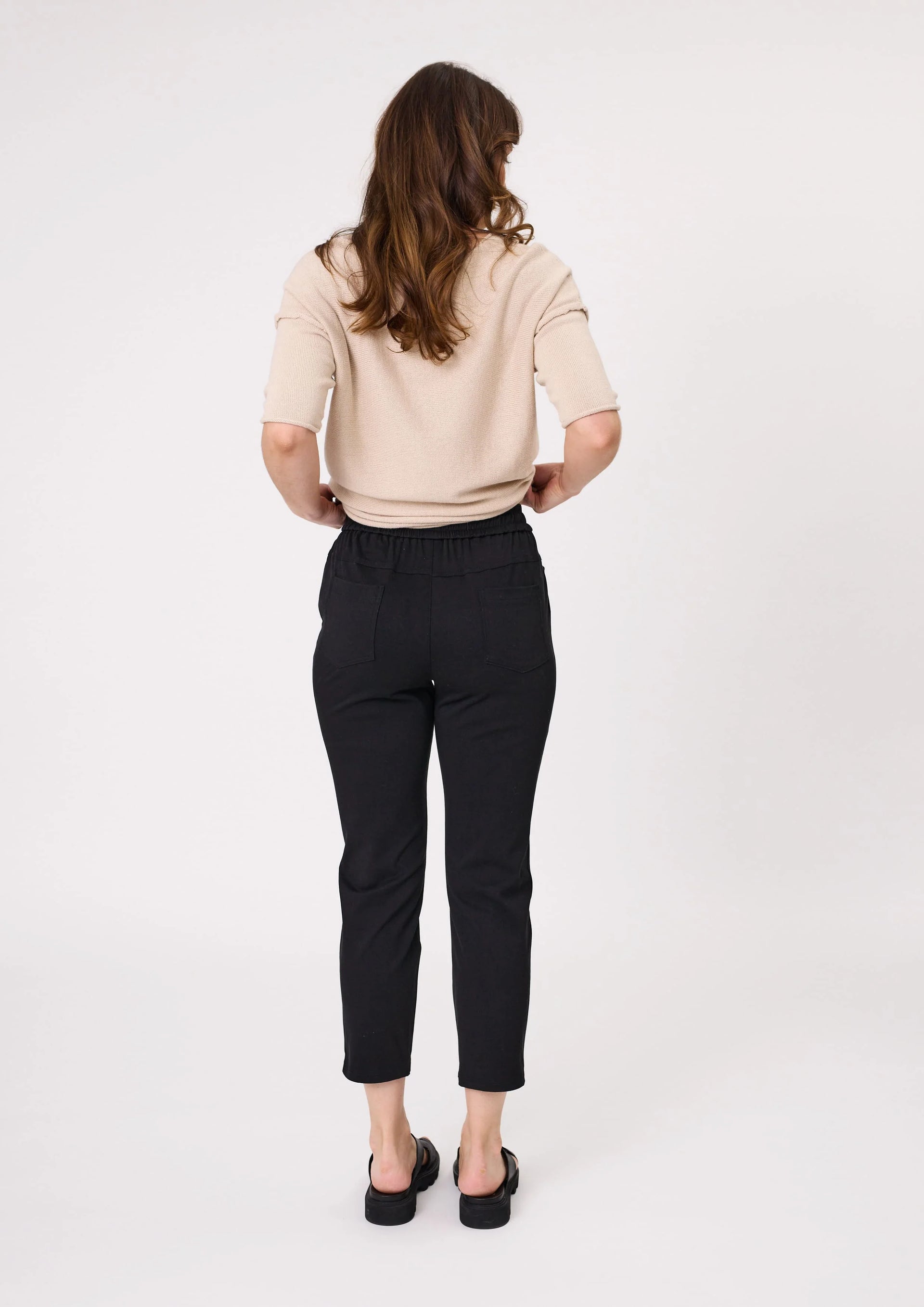 Gemma Pant | Black | Lemontree