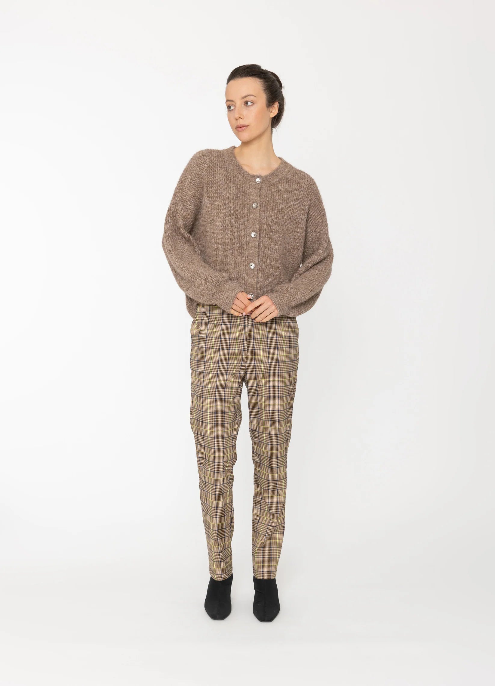 Aire Cardi | Camel | Blacklist