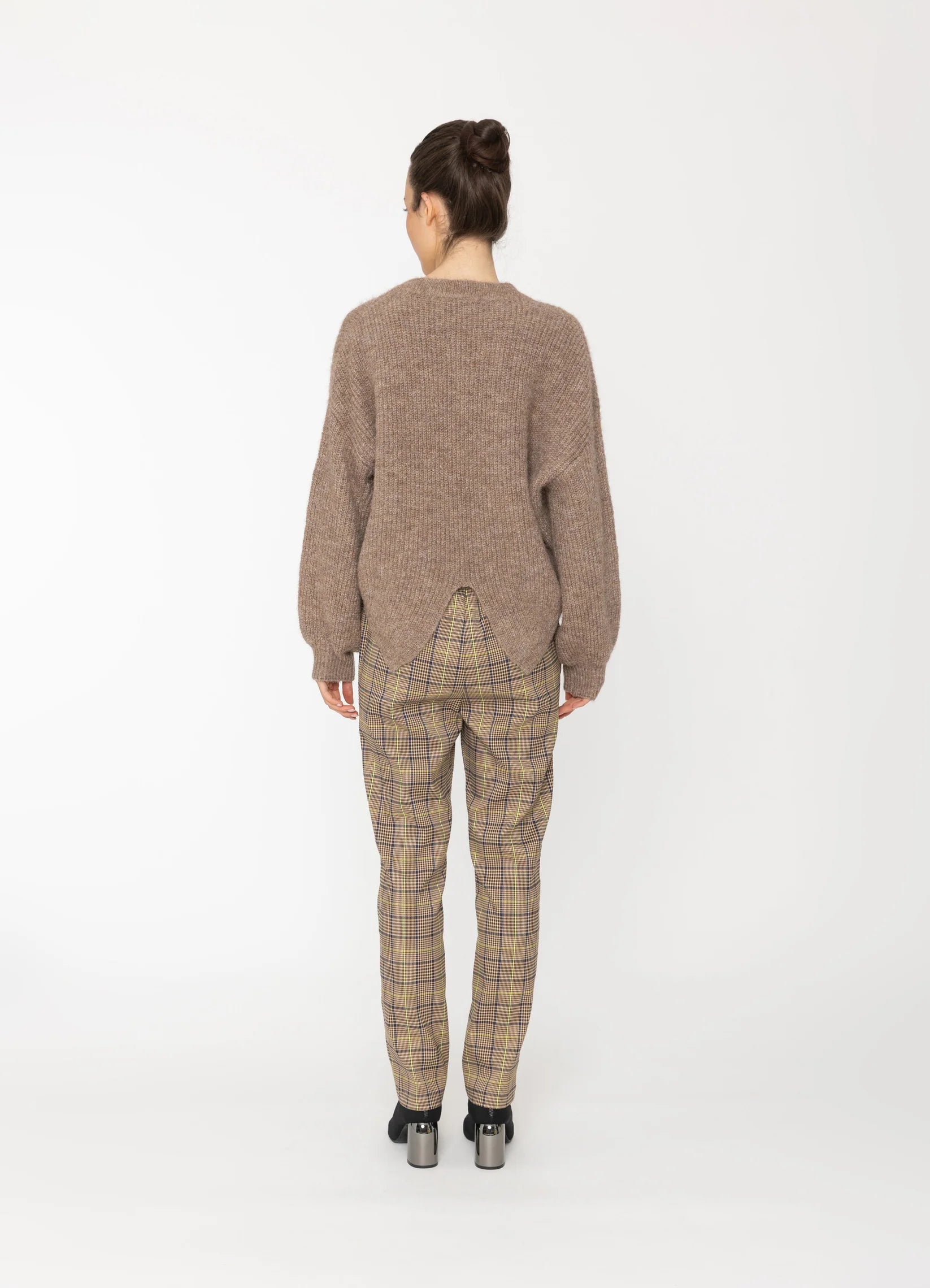 Aire Cardi | Camel | Blacklist