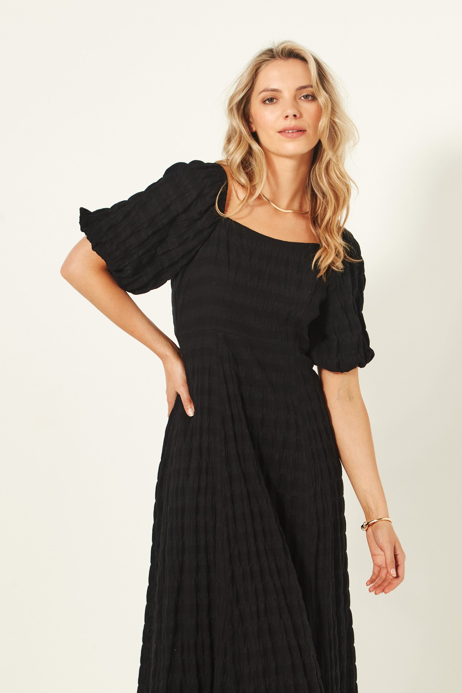 Senita Dress | Black | Lemontree