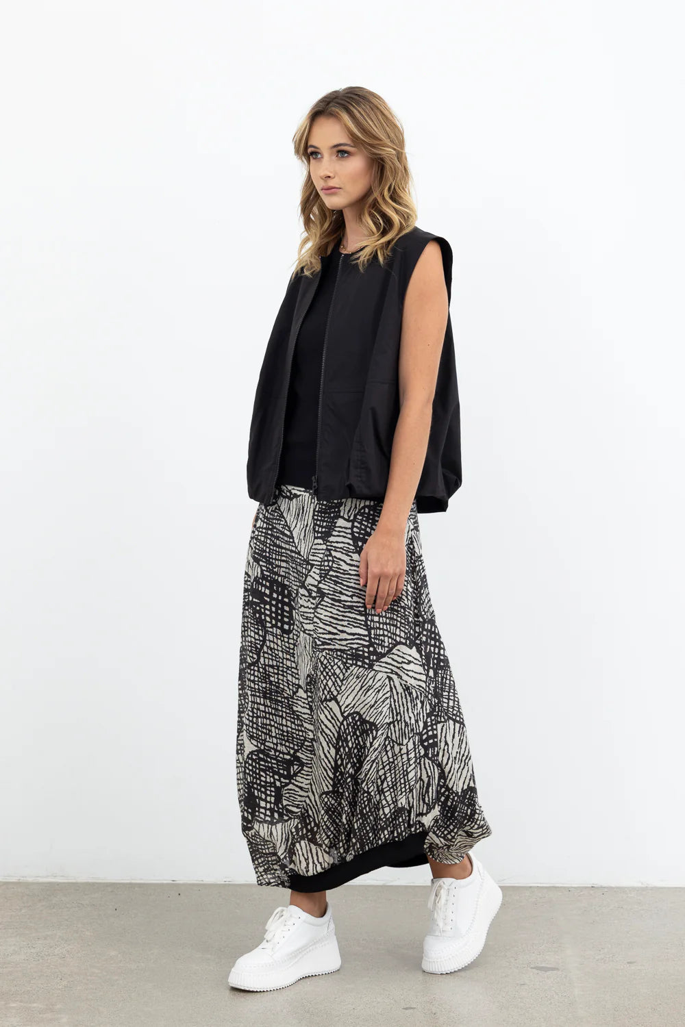 Pixelated Pattern Skirt | XLab