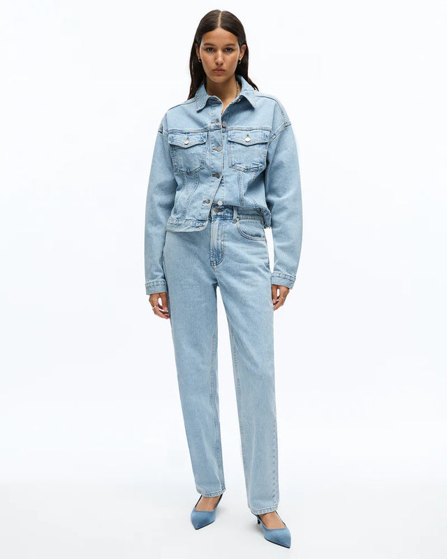 Essential Weekend Jean