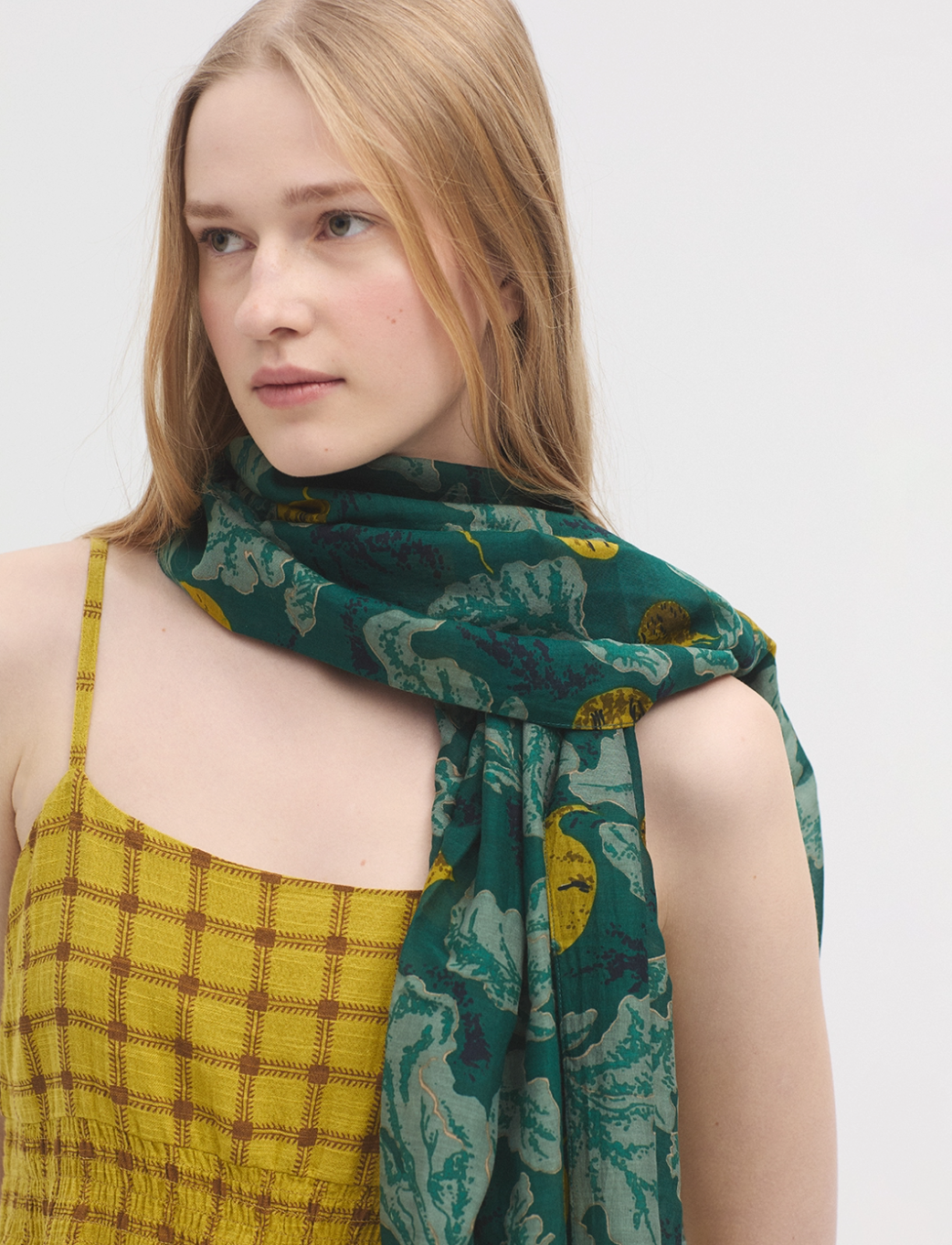 Shawl | Smoke Green | Nice Things