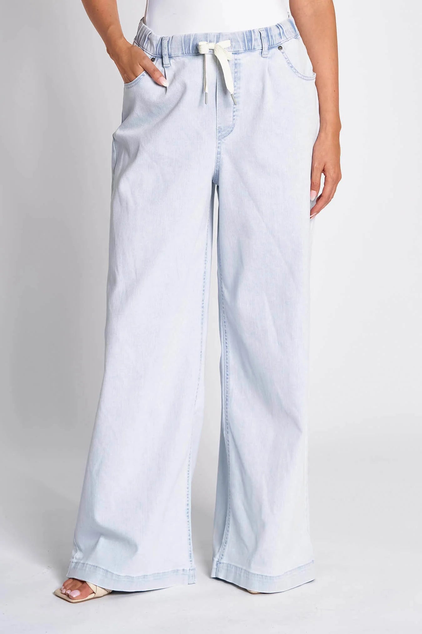 Niselle Jean Blue | Zhrill