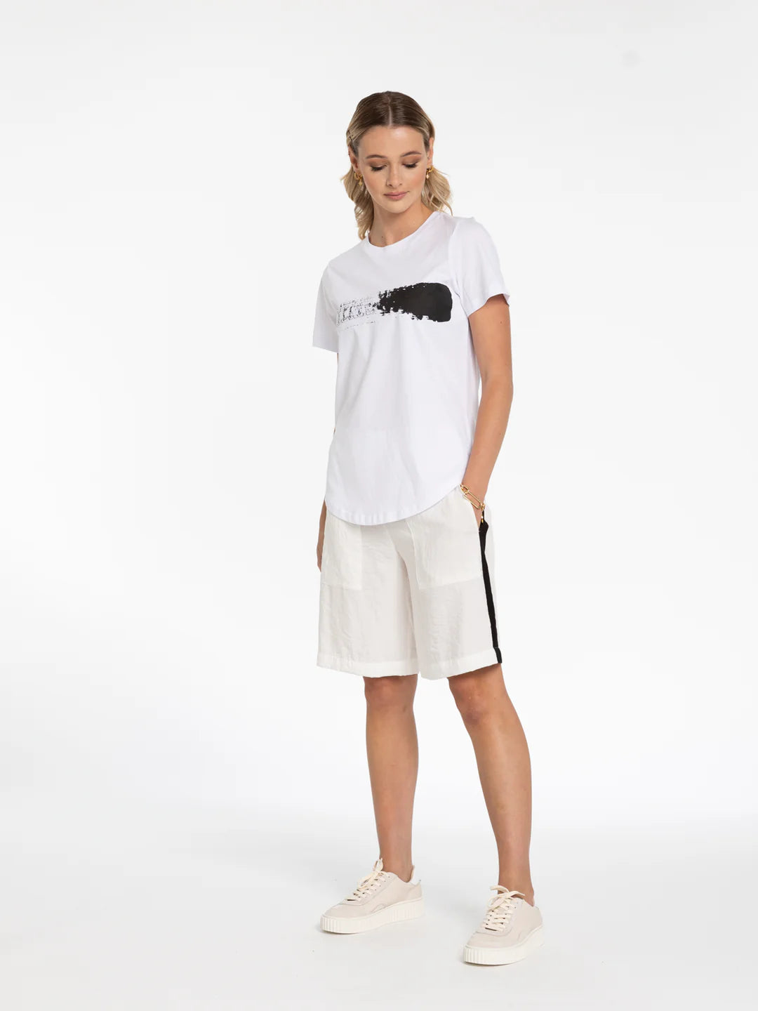 Brush Stroke Tee | White/Black | XLab