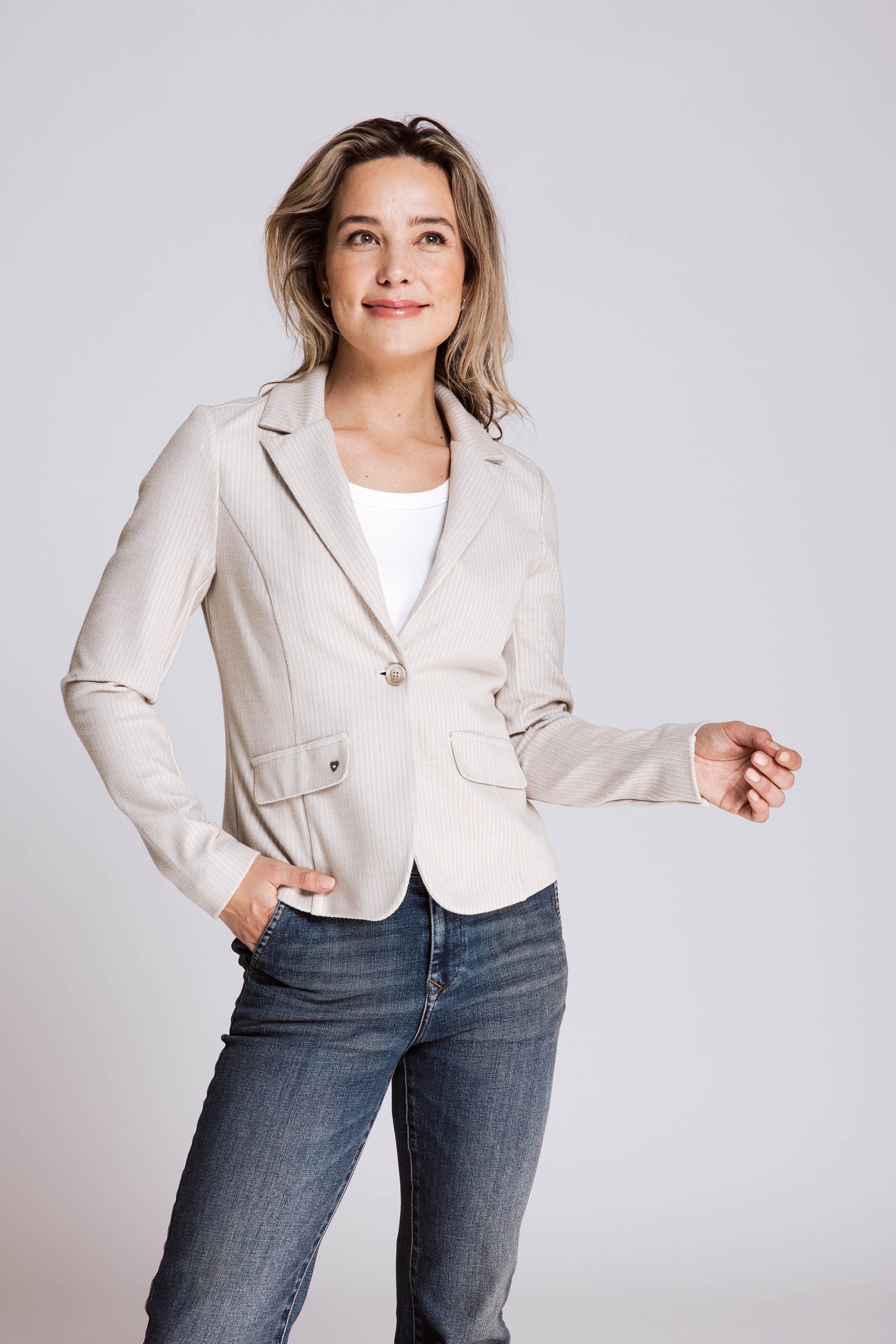 Betsy Stripes Blazer | Fog | Zhrill