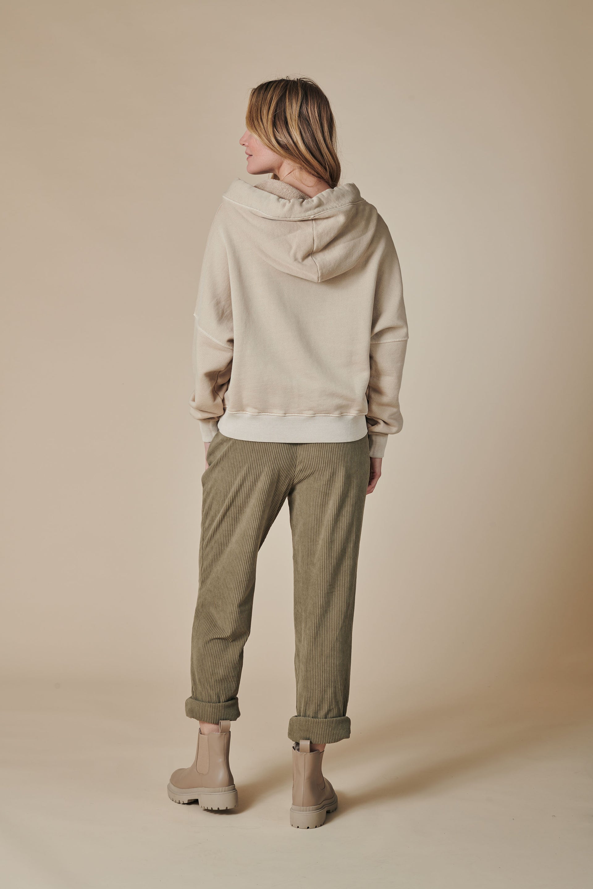 Oda Sweat | Fog | Zhrill