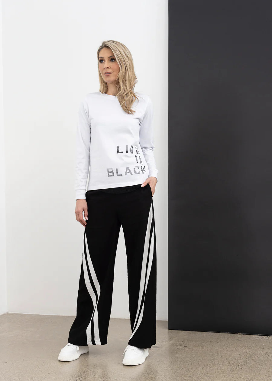 Live In Black Tee | Xlab